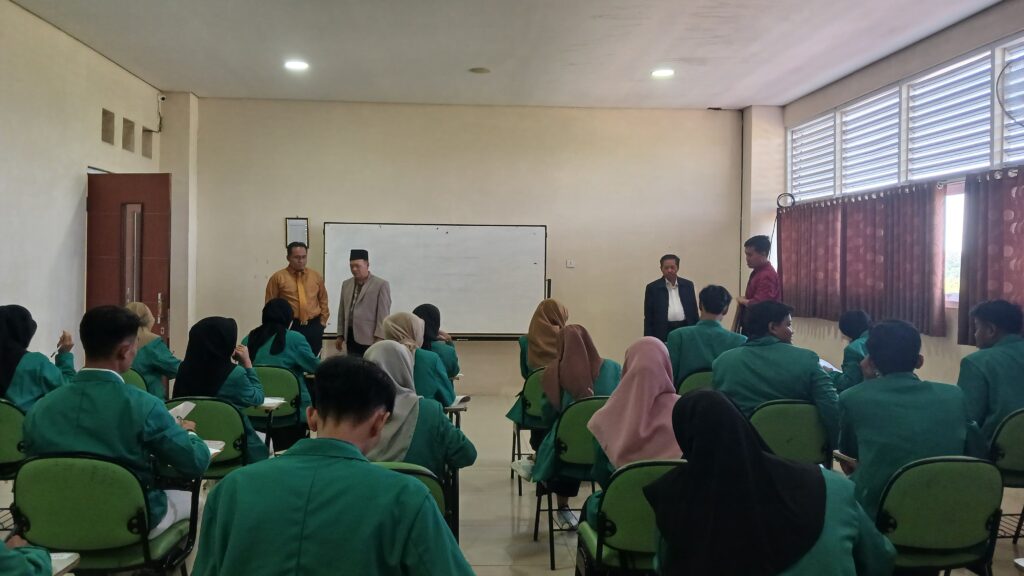 Monitoring Pelaksanaan Ujian Akhir Semester Genap 20232024 Di Fakultas Ekonomi Dan Bisnis Islam 6176